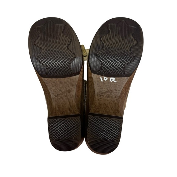 Dansko Sonnet Metallic and Tan Sandals Gold sandals womens size 39 - Picture 8 of 8